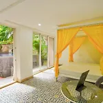 Luxury 4Bhk Villa With Private Pool Near Candolim